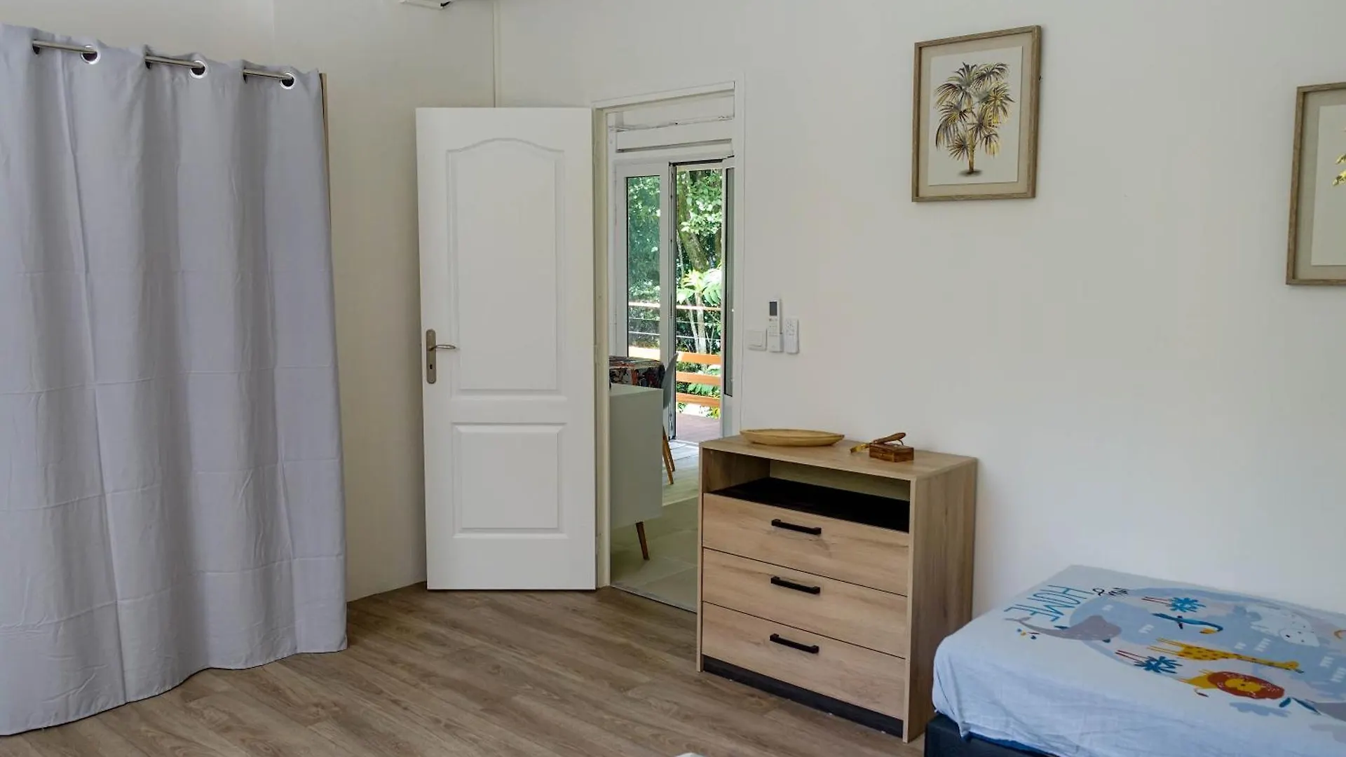 Hébergement de vacances Kaz Kalina - Gites Avec Piscine Partagee Bouillante